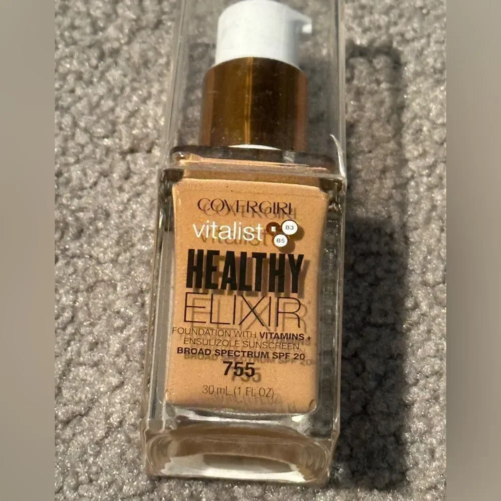 Covergirl Vitalist Foundation Healthy Elixir 755
